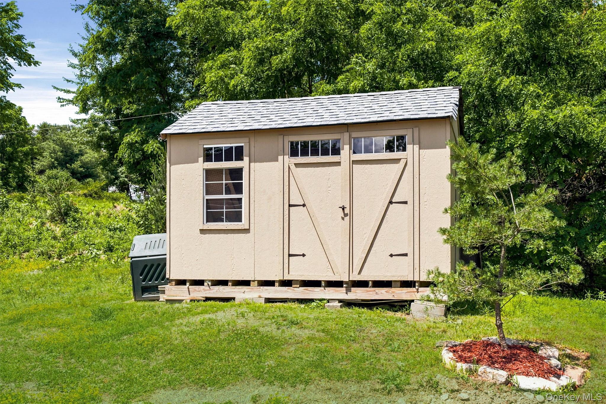 556 Lakes Road Monroe, NY 10950 - Photo 26 of 29 Gallery Image 26