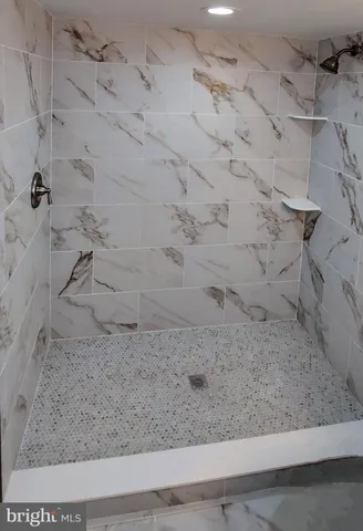 $1,249,900 | 4909 Threadneedle Road, Wilmington, DE 19807