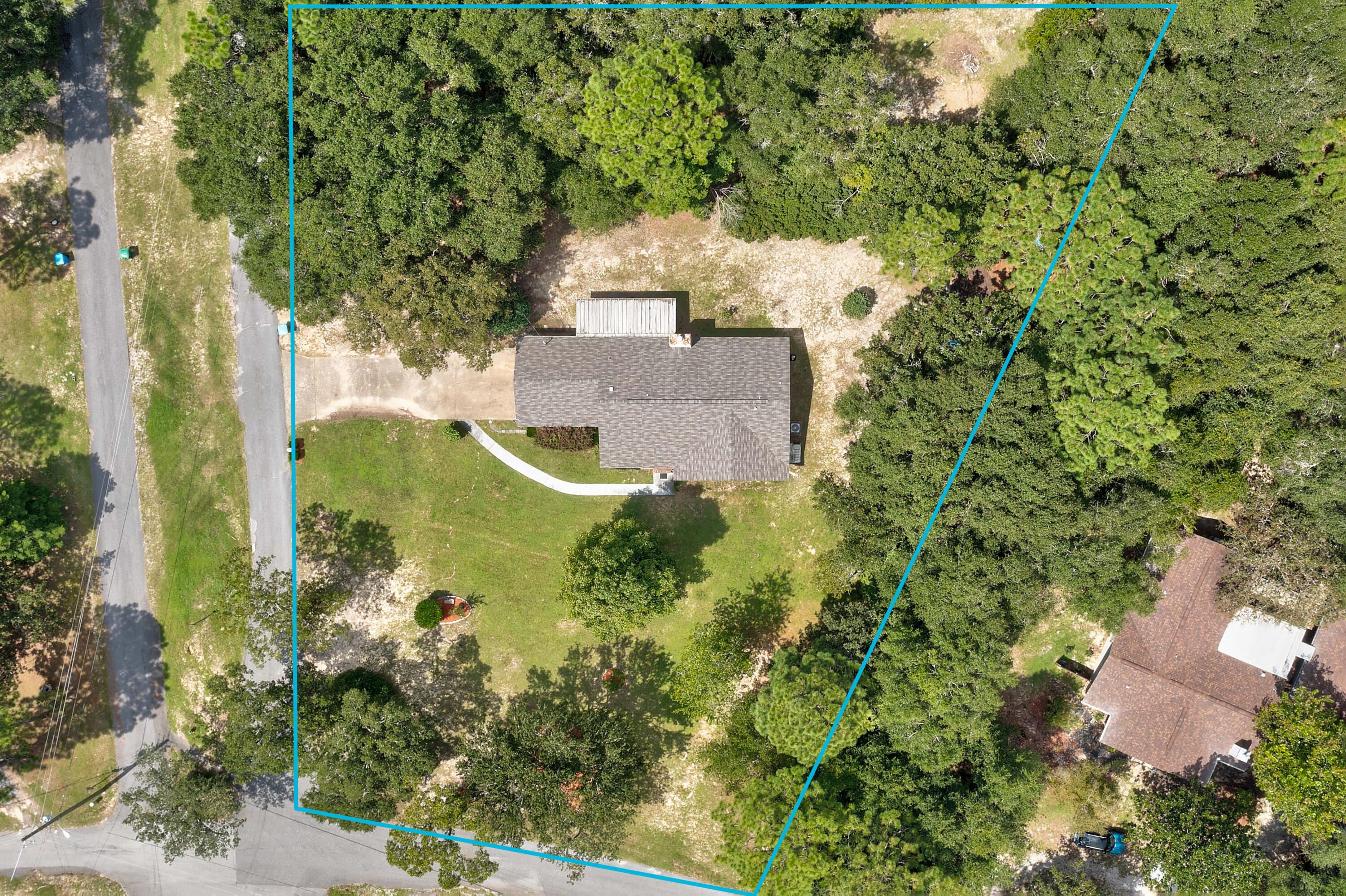 109 Shell Drive Crestview, FL 32536 - Photo 3 of 12 Gallery Image 3