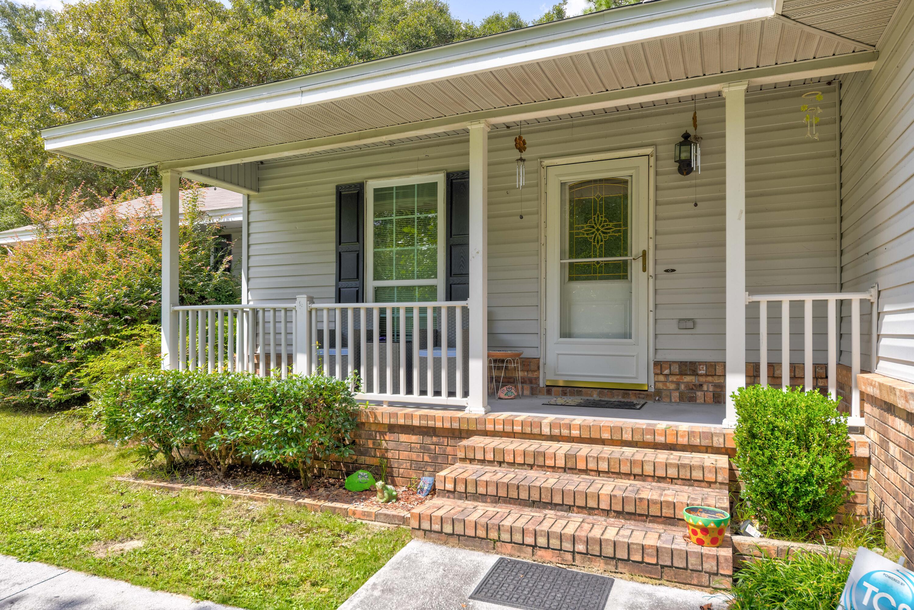 109 Shell Drive Crestview, FL 32536 - Photo 4 of 12 Gallery Image 4