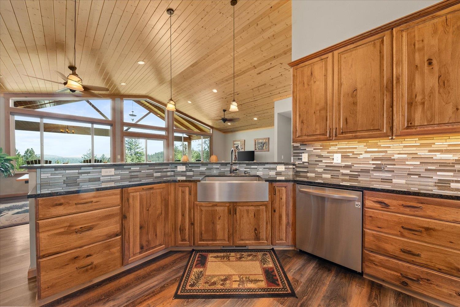 7015 West Rim Lane Spokane, WA 99224 - Photo 13 of 50 Gallery Image 13