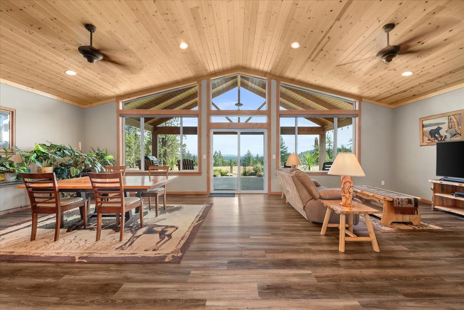 7015 West Rim Lane Spokane, WA 99224 - Photo 3 of 50 Gallery Image 3