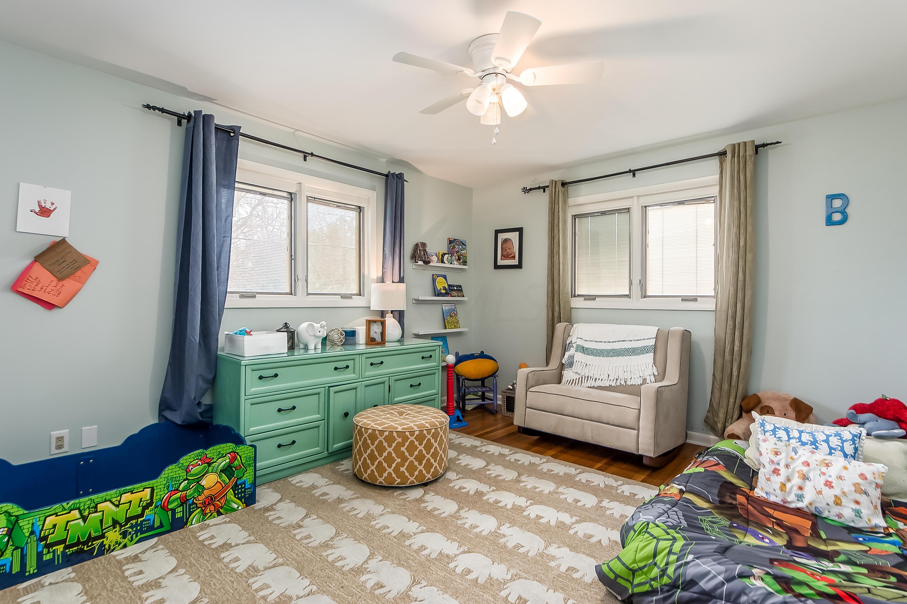 3868 Chevington Road Columbus, OH 43220 - Photo 20 of 32