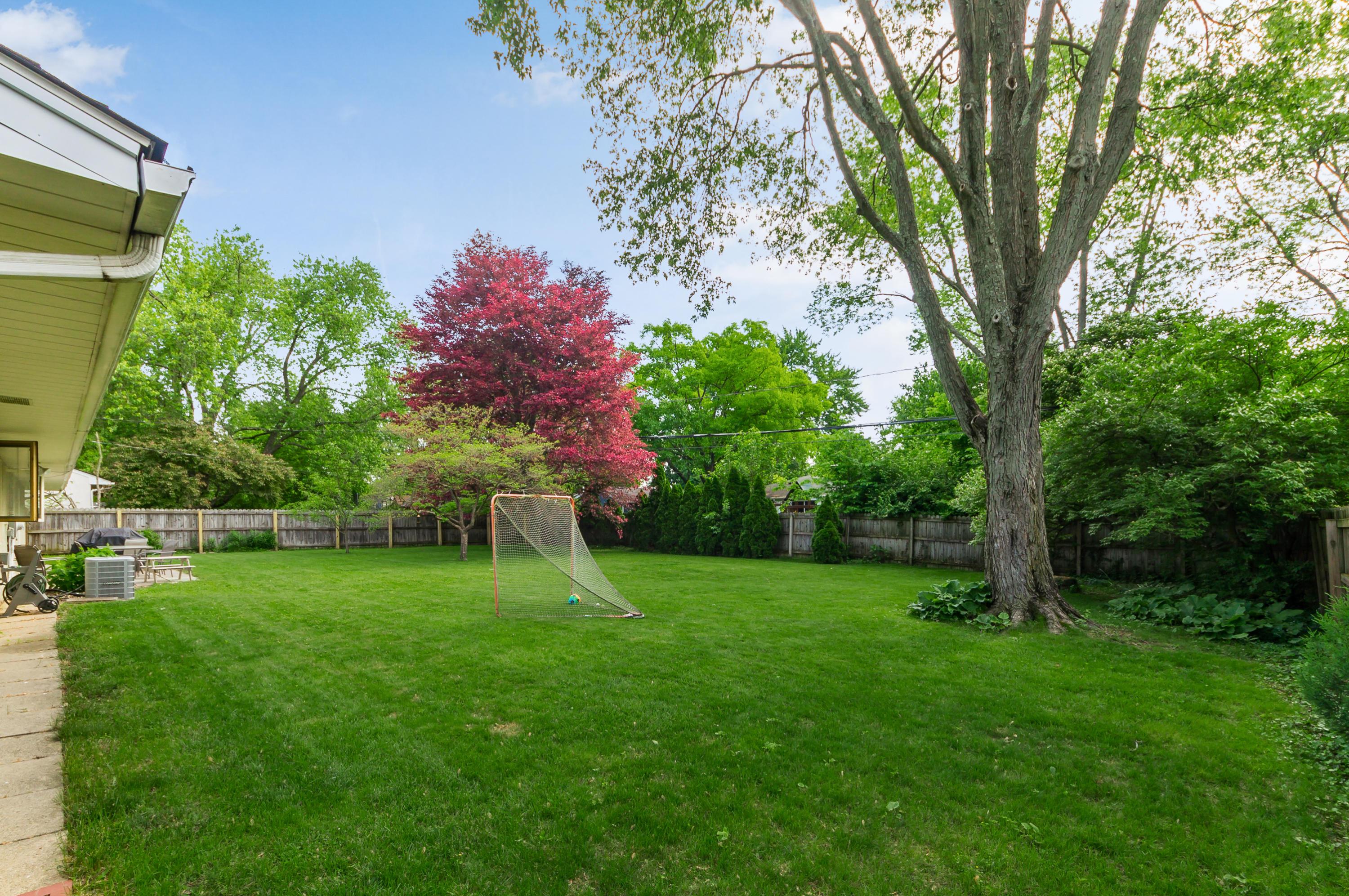 3868 Chevington Road Columbus, OH 43220 - Photo 31 of 32
