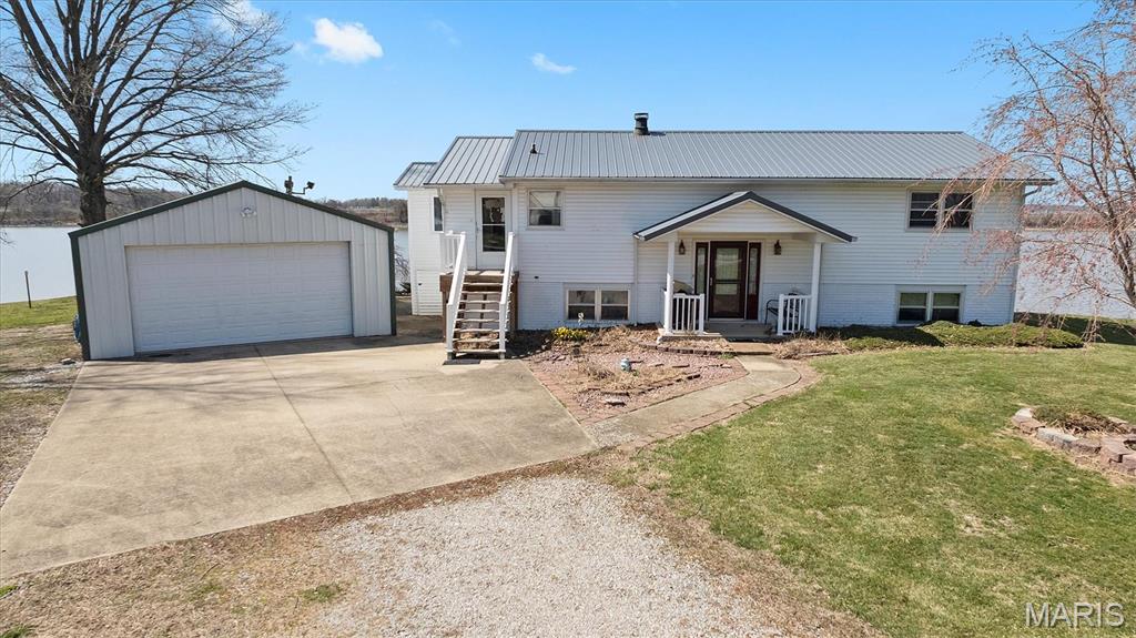 25324 Lyons Road Carlyle, IL 62231 - Photo 30 of 42