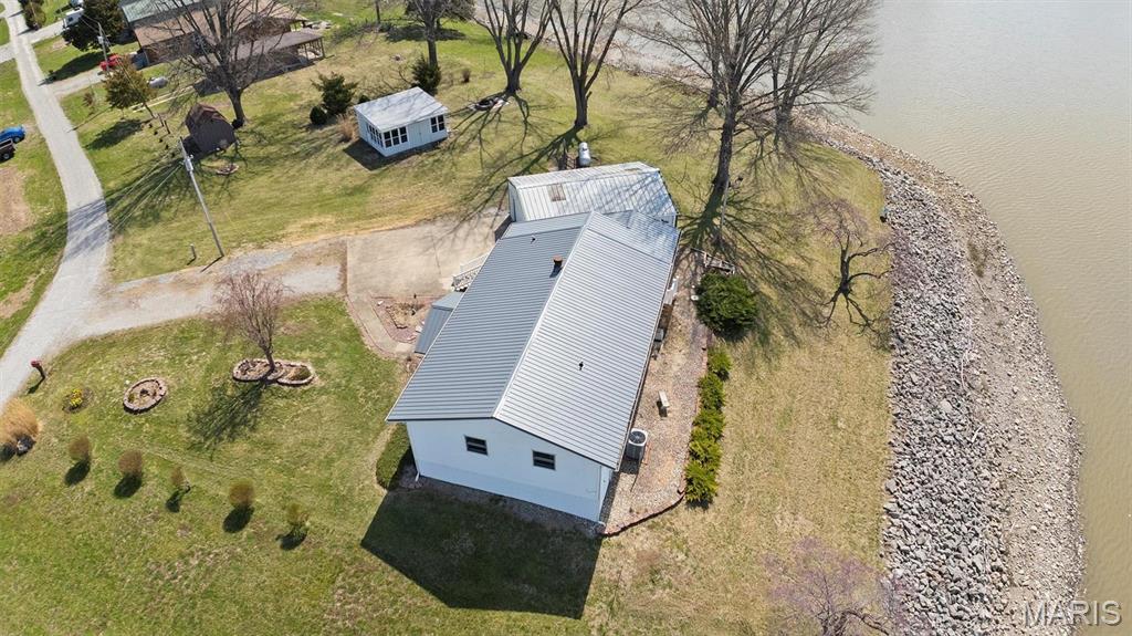 25324 Lyons Road Carlyle, IL 62231 - Photo 33 of 42