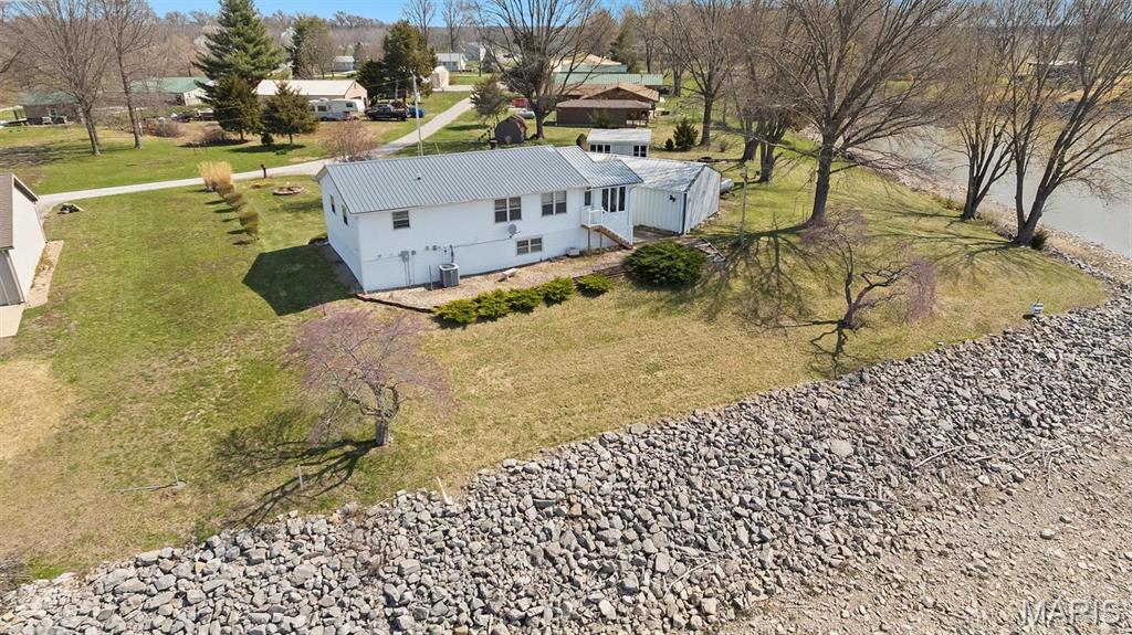 25324 Lyons Road Carlyle, IL 62231 - Photo 35 of 42