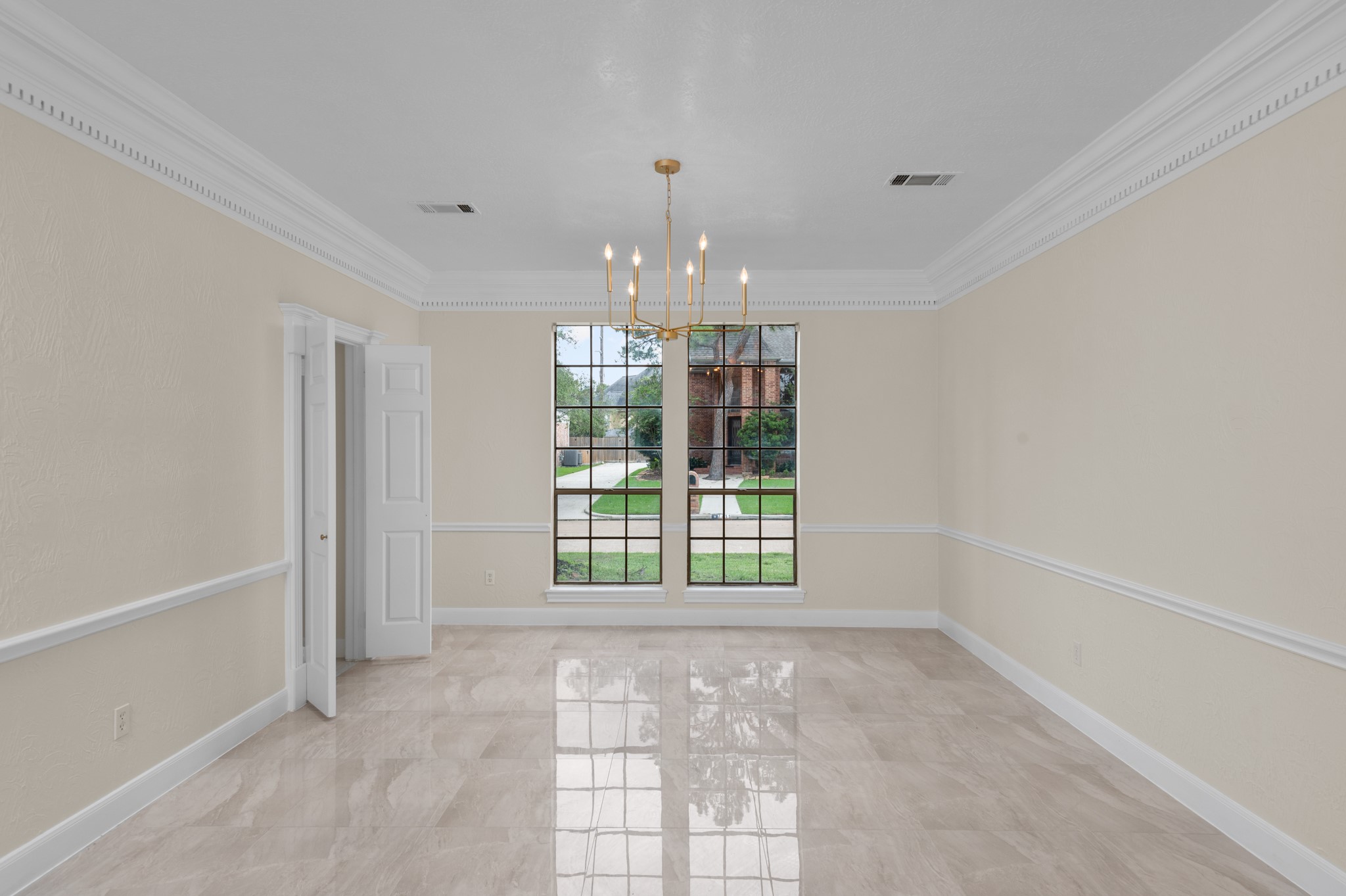 17402 Wilton Park Court Spring, TX 77379 - Photo 31 of 50 a view of an empty room with a window