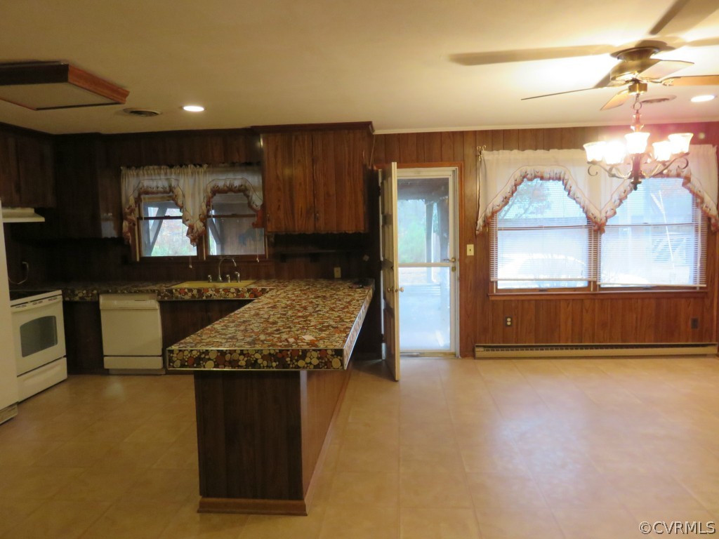 4703 Mountcastle Road Providence Forge, VA 23140 - Photo 7 of 24 Eat-In Kitchen