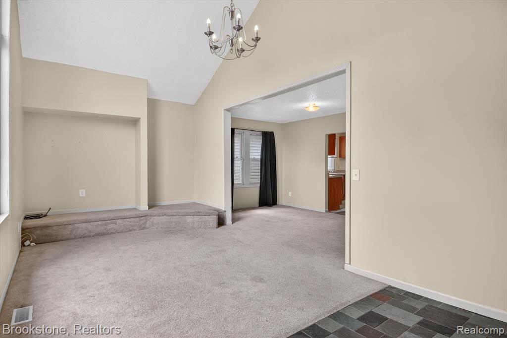 26 Perrin Street River Rouge, MI 48218 - Photo 8 of 26