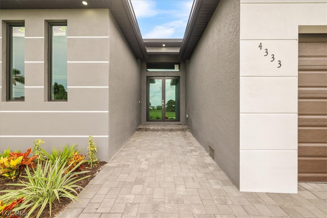4333 Northwest 33rd Lane Cape Coral, FL 33993 - Photo 3 of 43