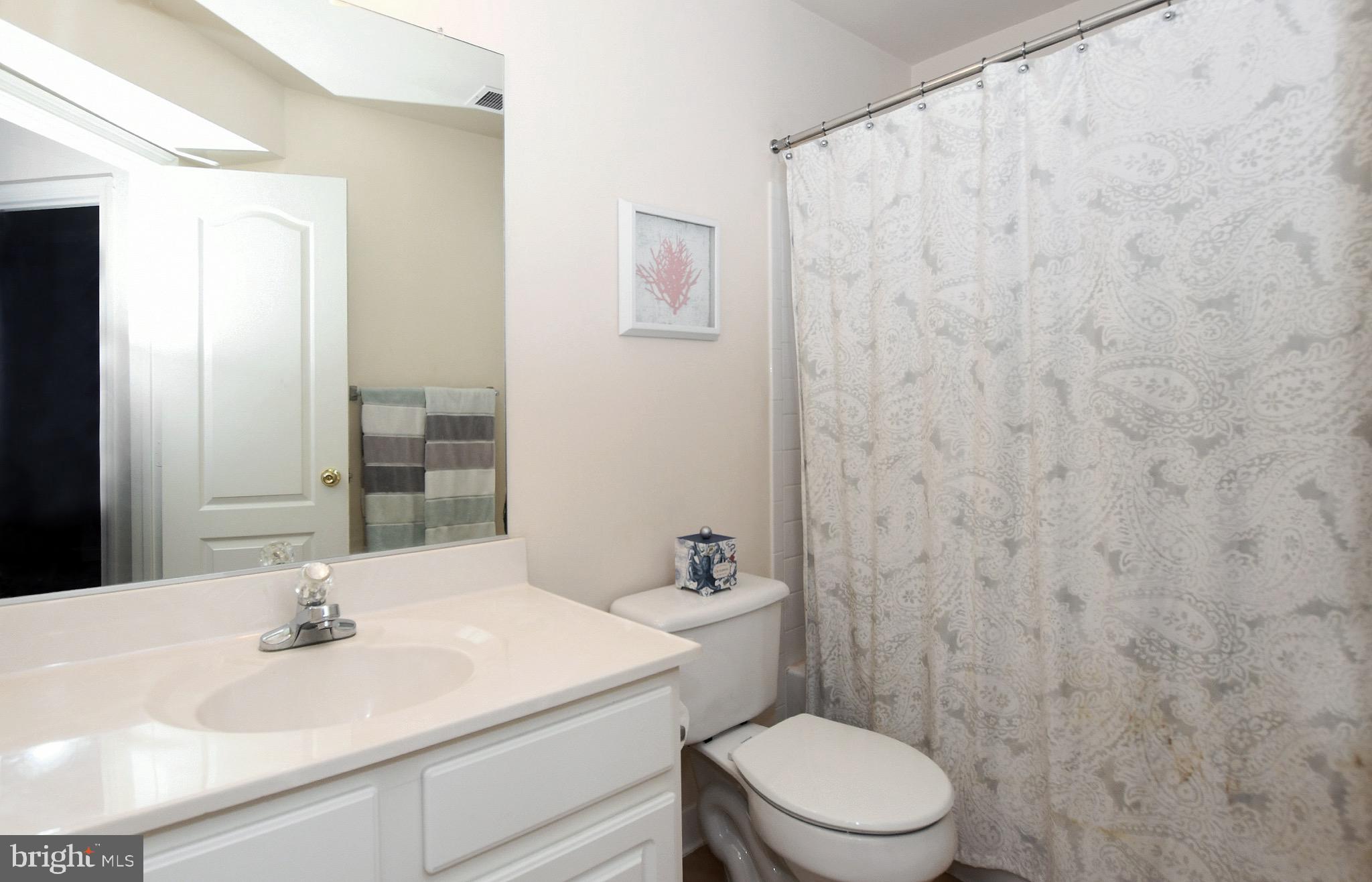 2107 Clark Place Silver Spring, MD 20910 - Photo 22 of 33 Full hall bath