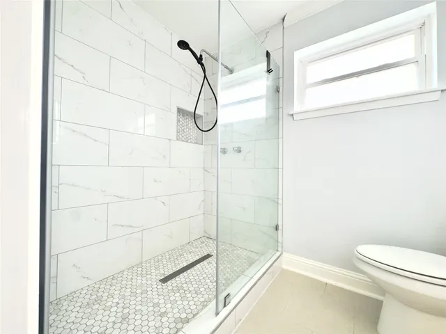 $374,990 | 1415 Mapleton Drive, Houston, TX 77043