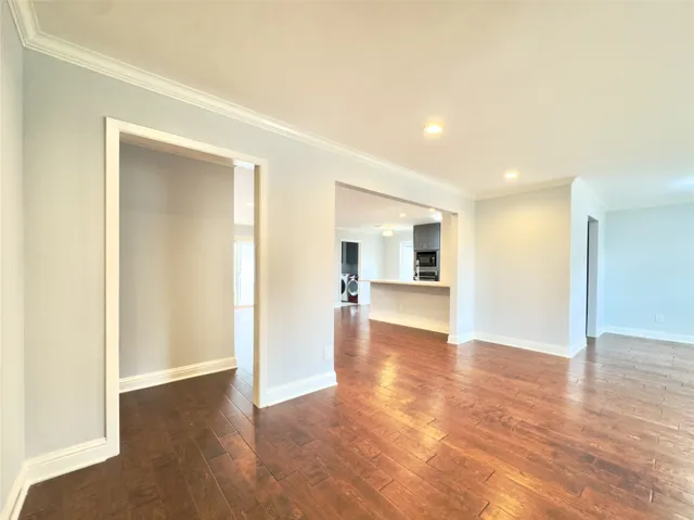 $374,990 | 1415 Mapleton Drive, Houston, TX 77043