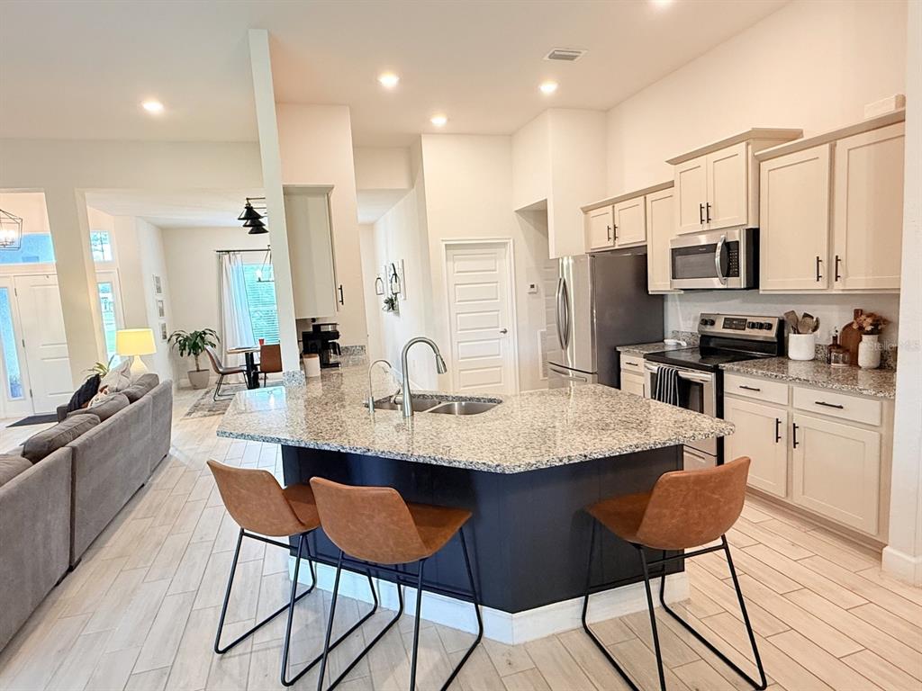 3405 Vivian Road North Port, FL 34288 - Photo 14 of 63 Gallery Image 14