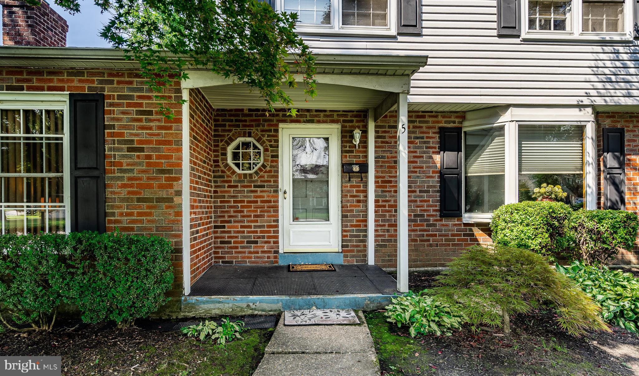 5 Weathervane Road Aston, PA 19014 - Photo 6 of 35 Gallery Image 6