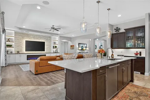 $944,900 | 507 167th Boulevard East, Bradenton, FL 34212