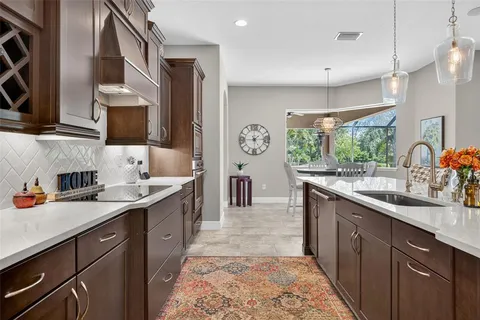 $944,900 | 507 167th Boulevard East, Bradenton, FL 34212