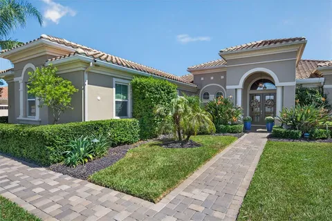 $944,900 | 507 167th Boulevard East, Bradenton, FL 34212