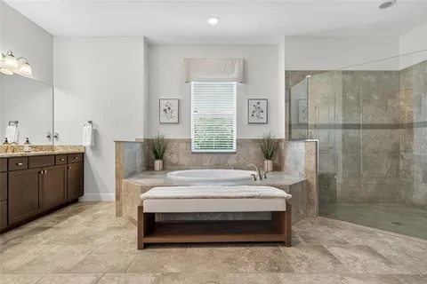 $944,900 | 507 167th Boulevard East, Bradenton, FL 34212