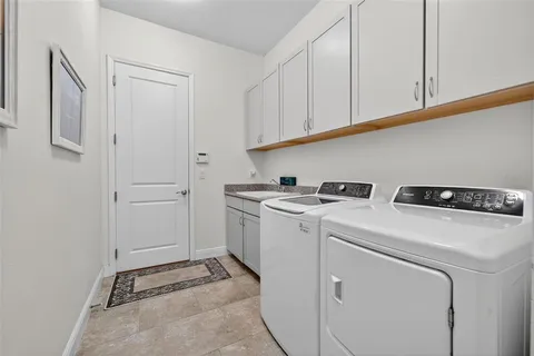 $944,900 | 507 167th Boulevard East, Bradenton, FL 34212