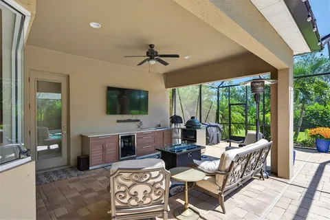 $944,900 | 507 167th Boulevard East, Bradenton, FL 34212