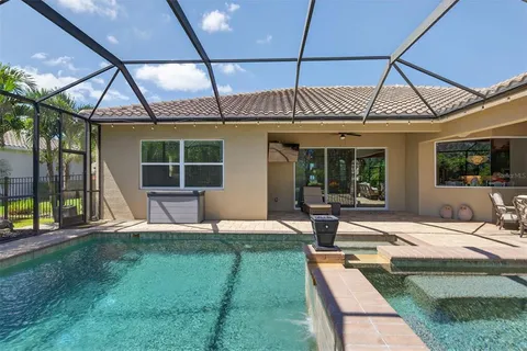 $944,900 | 507 167th Boulevard East, Bradenton, FL 34212