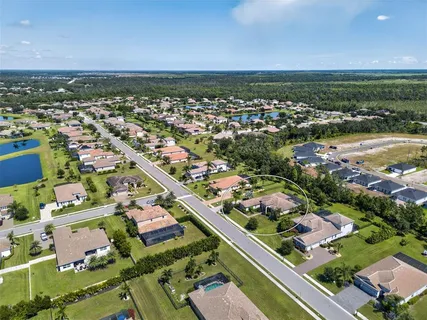 $944,900 | 507 167th Boulevard East, Bradenton, FL 34212