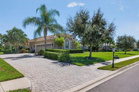 $944,900 | 507 167th Boulevard East, Bradenton, FL 34212
