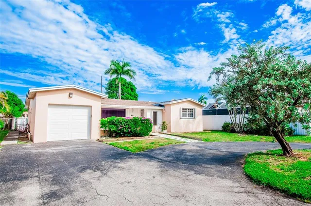 $475,000 | 7813 Biltmore Boulevard, Miramar, FL 33023