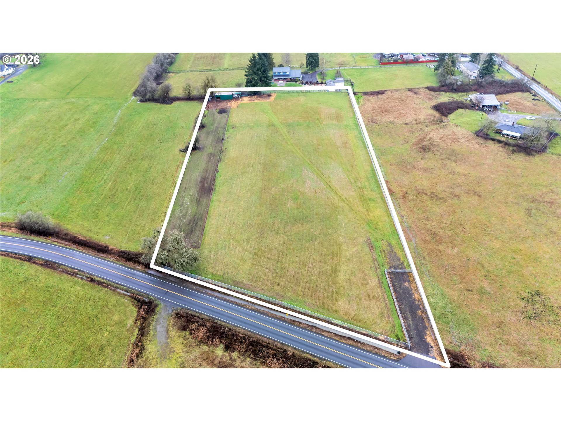 0 Northeast Ward Road Brush Prairie, WA 98606 - Photo 1 of 16 a picture of a tennis court