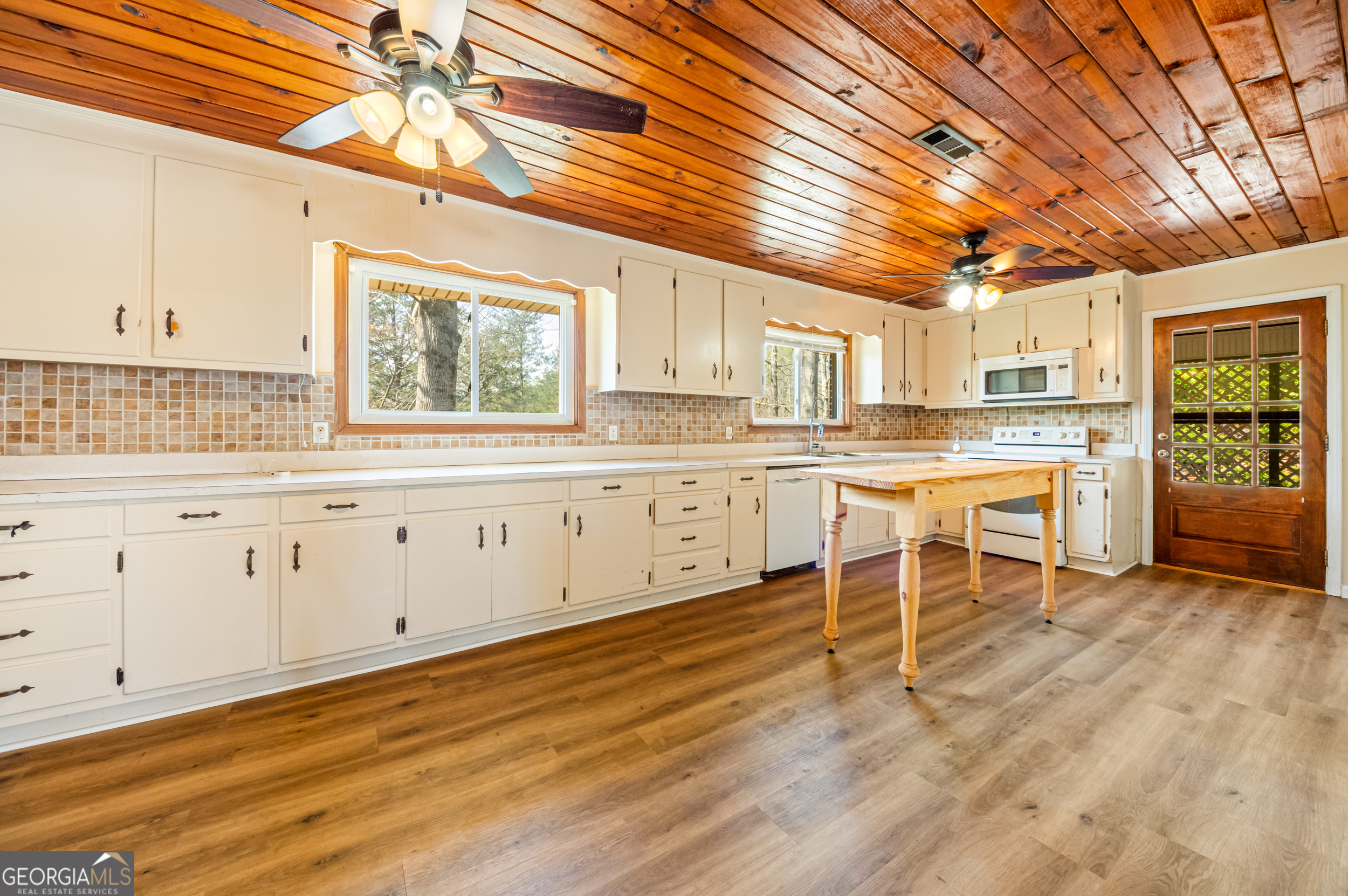 154 Eastanollee Road Eastanollee, GA 30538 - Photo 5 of 25