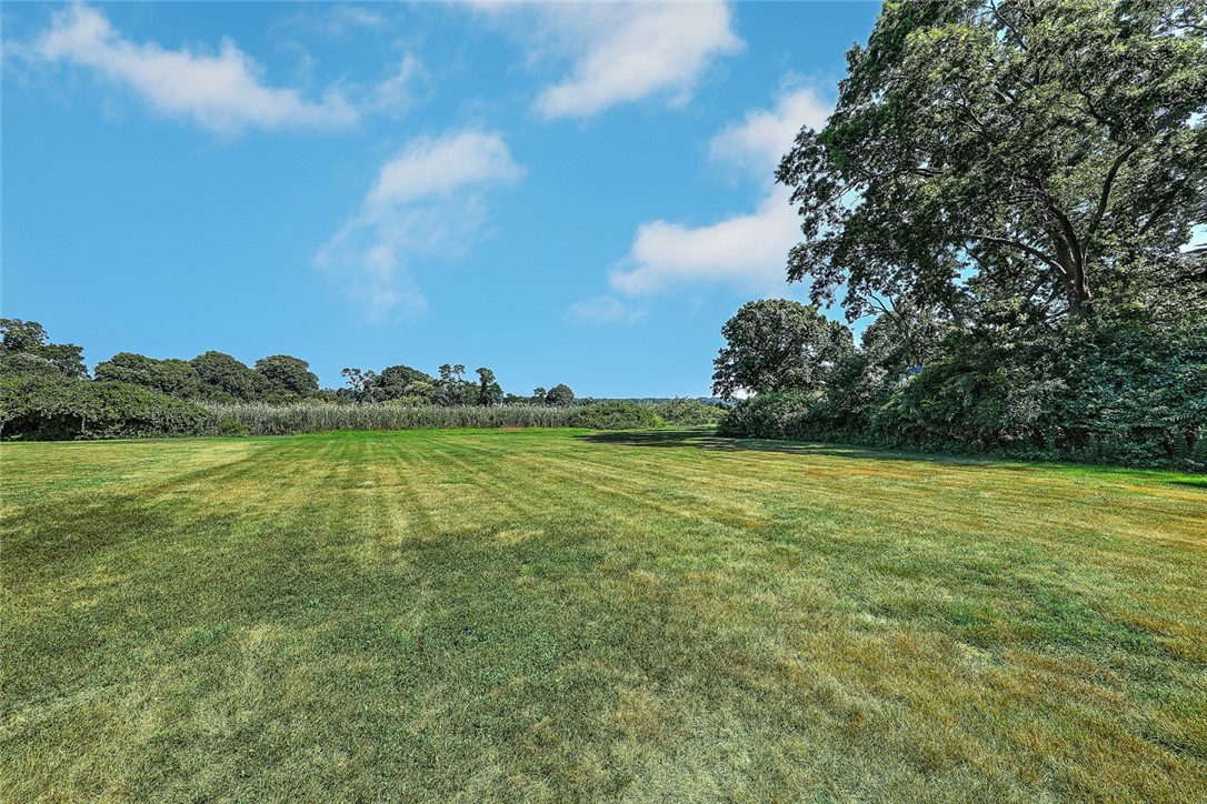 74 Adams Point Road Barrington, RI 02806 - Photo 5 of 38