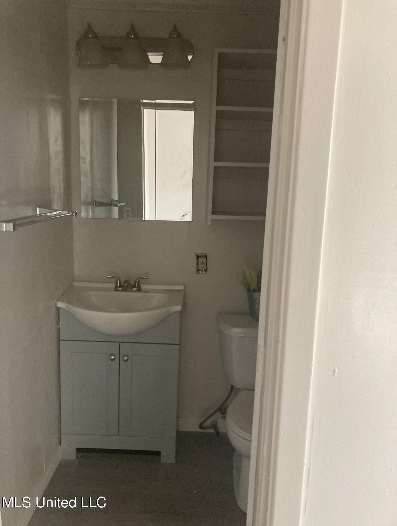 2871 Woodside Drive Jackson, MS 39212 - Photo 16 of 20 IMG_9118