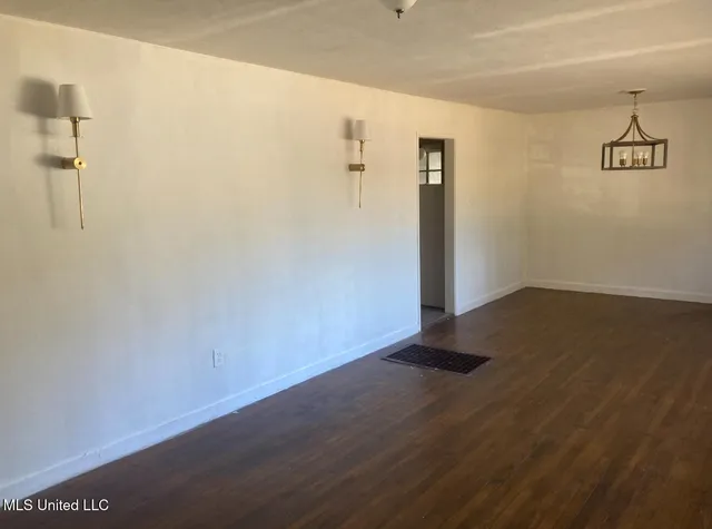 $85,000 | 2871 Woodside Drive, Jackson, MS 39212