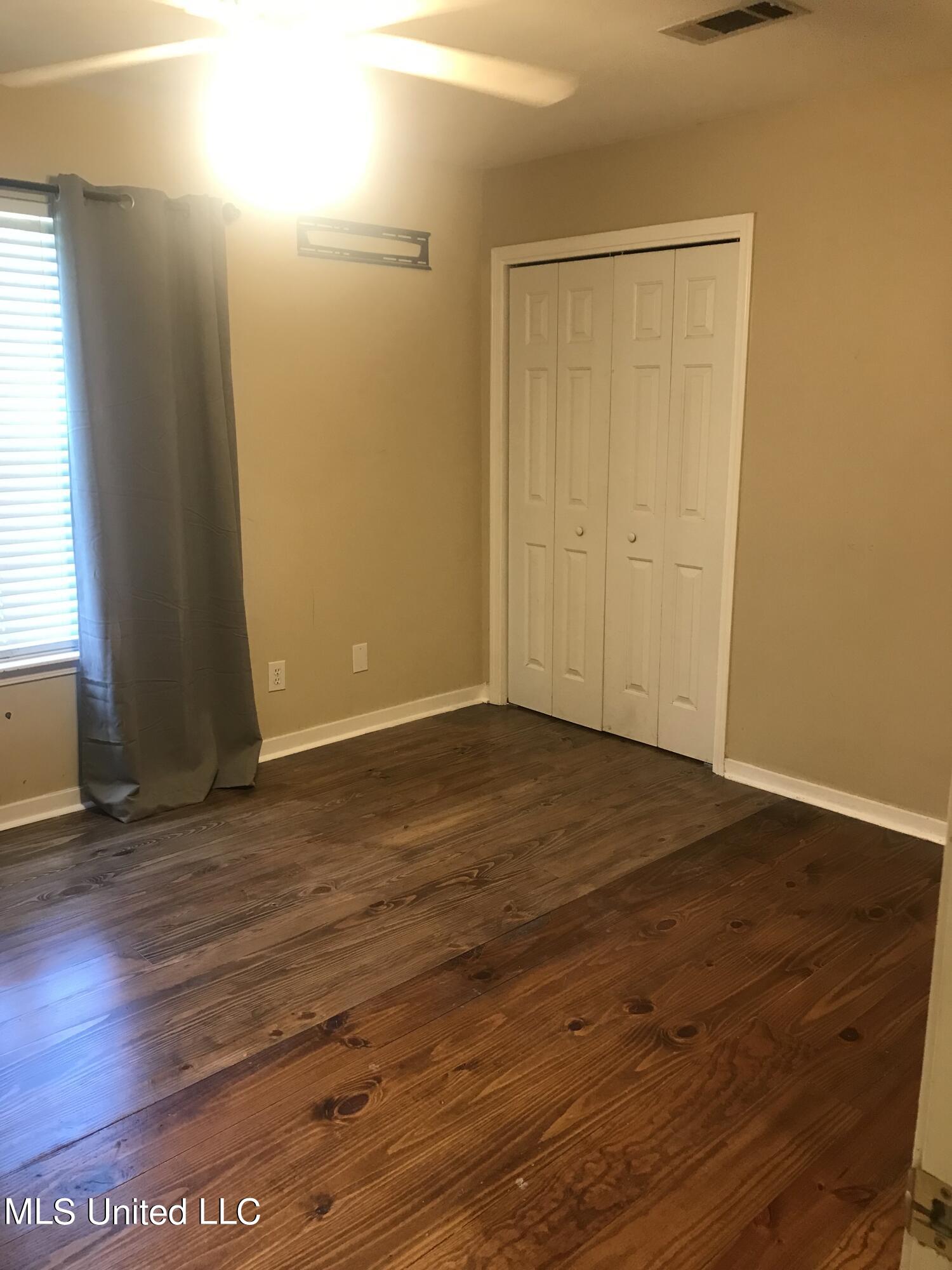 321 Evergreen Way Brandon, MS 39047 - Photo 17 of 17 321 Br 1 - 1