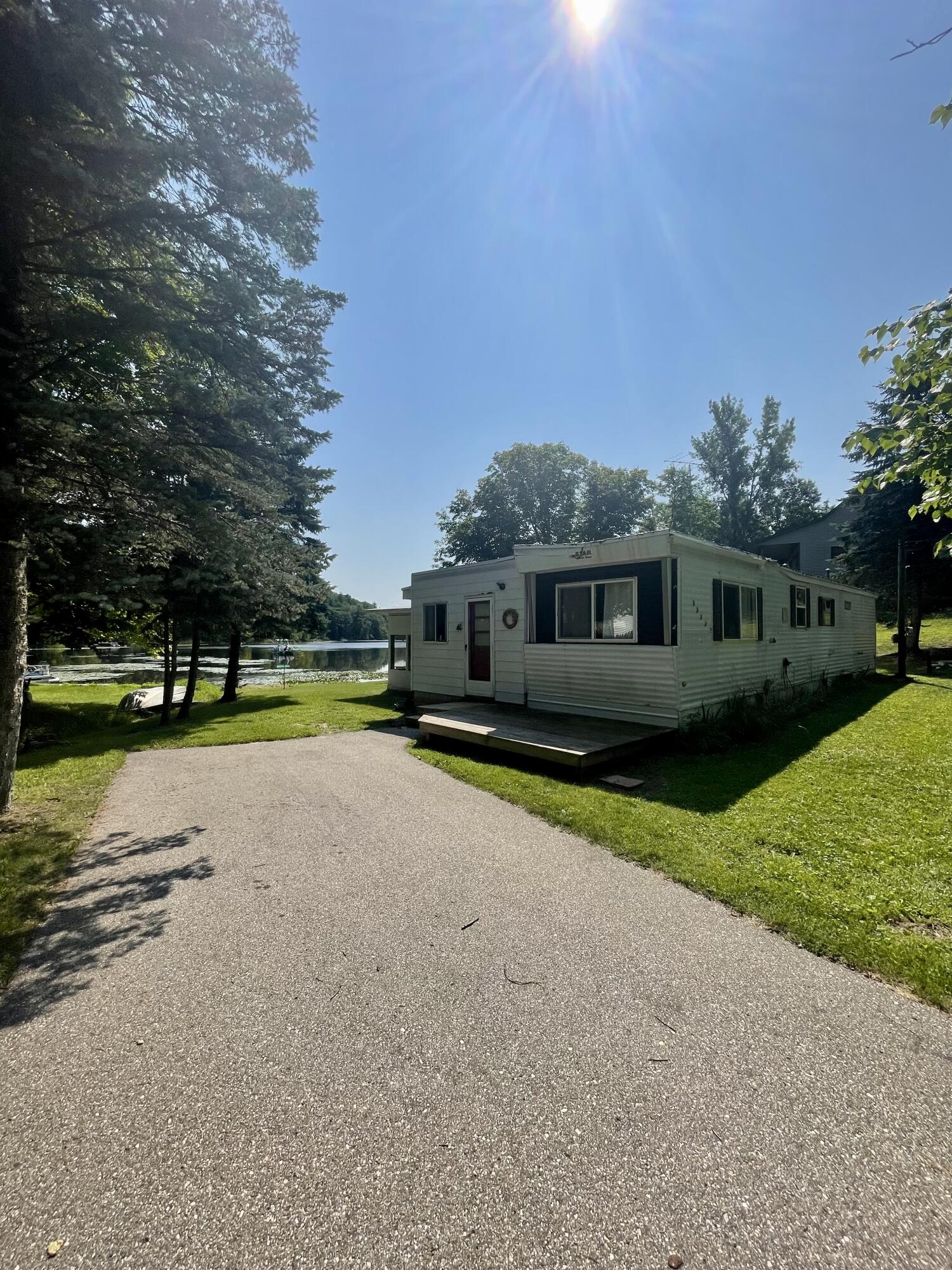 6136 North Larson Road Fountain, MI 49410 - Photo 5 of 22 FullSizeRender