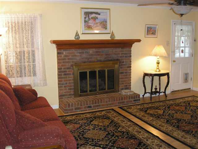 206 Pryor Road Taylors, SC 29687 - Photo 2 of 8 Gallery Image 2