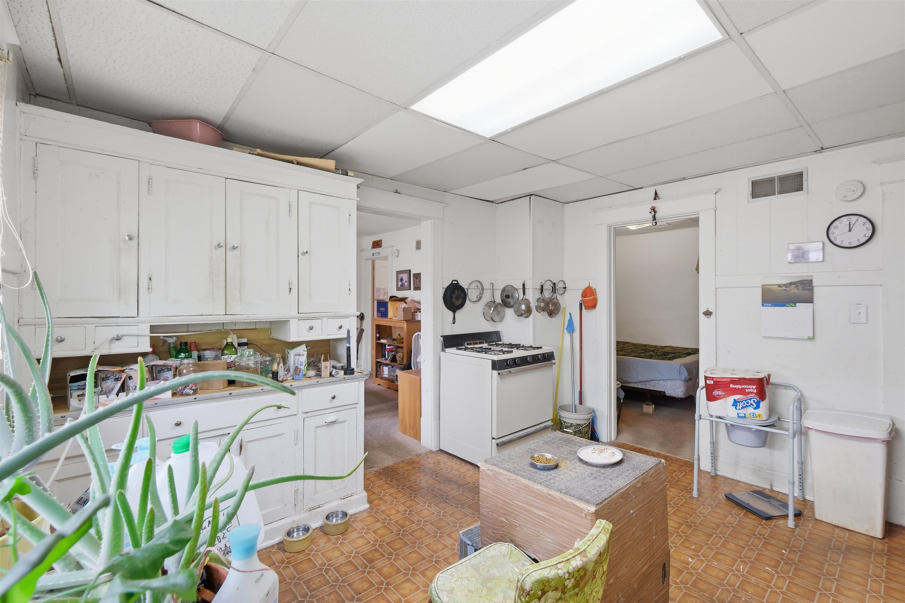 2069 Winnebago Street Madison, WI 53704 - Photo 13 of 24