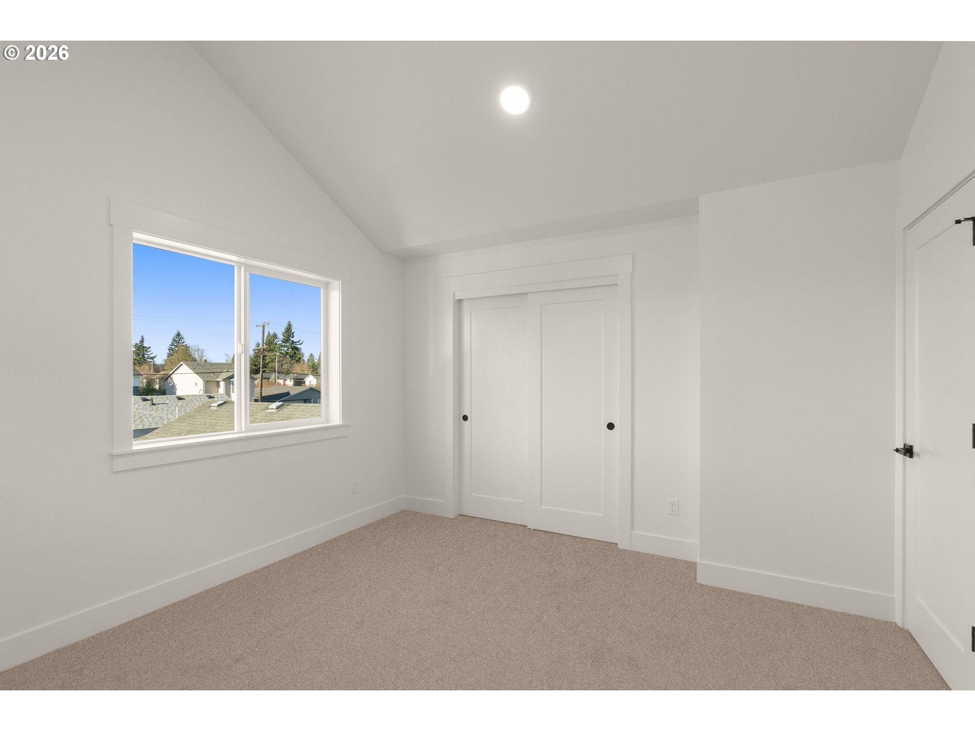 5230 Southeast Knapp Street Portland, OR 97206 - Photo 12 of 19