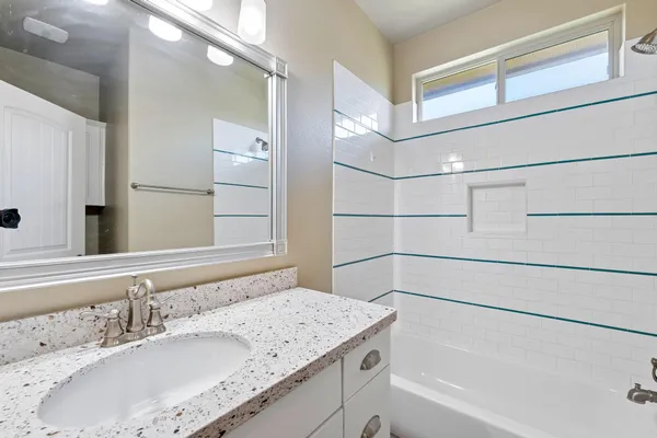 $2,900 | 501 Meadowlark Street, Unit A, Lakeway, TX 78734