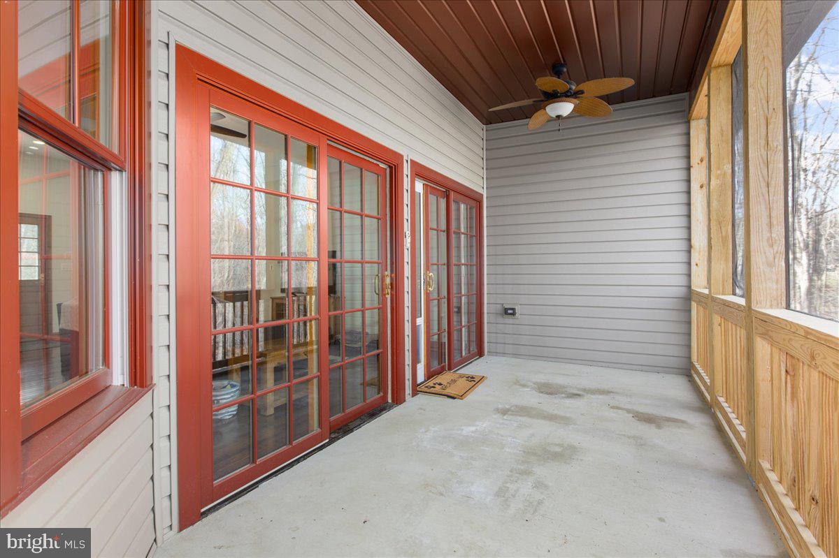 1801 Nicodemus Road New Windsor, MD 21776 - Photo 11 of 70 Attached porch to Family Room