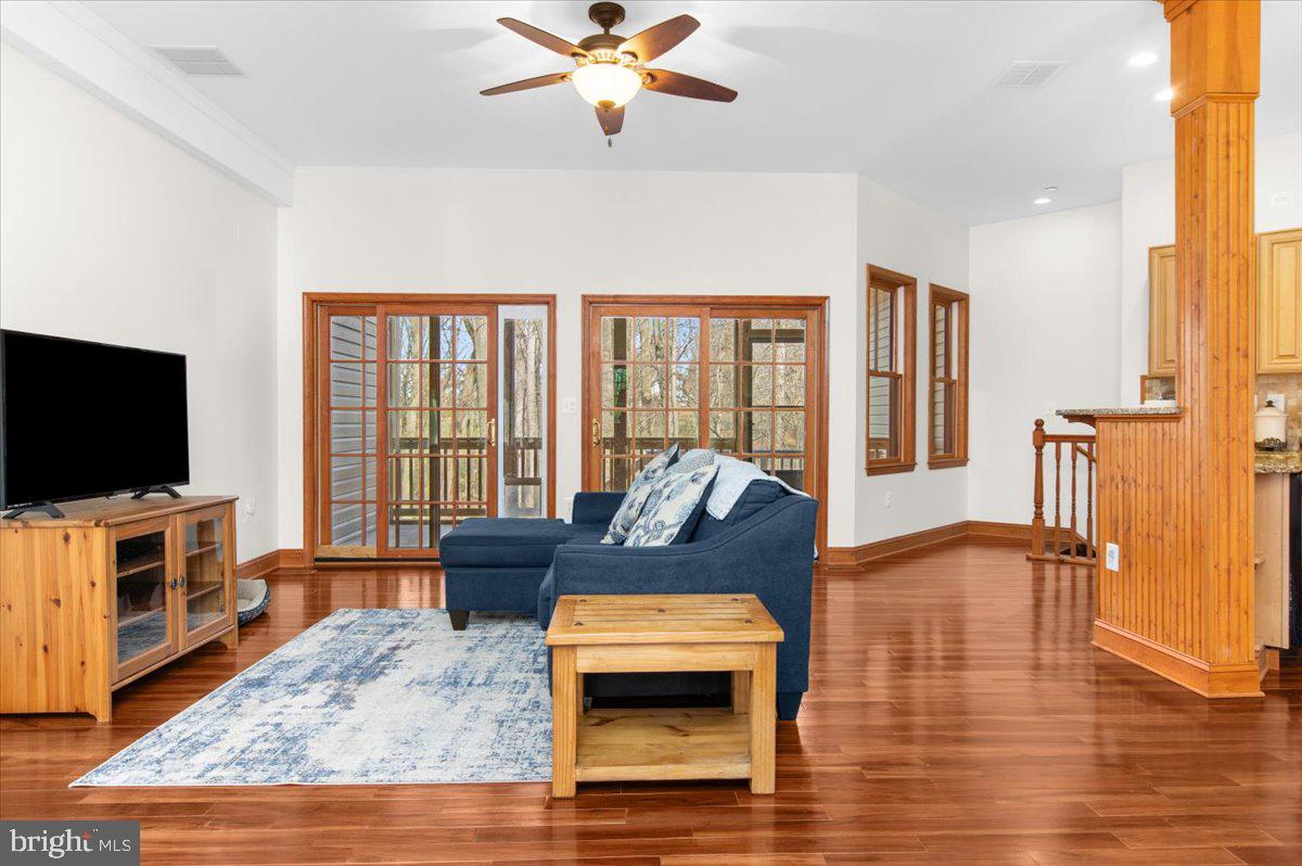 1801 Nicodemus Road New Windsor, MD 21776 - Photo 20 of 70 Main Family Room