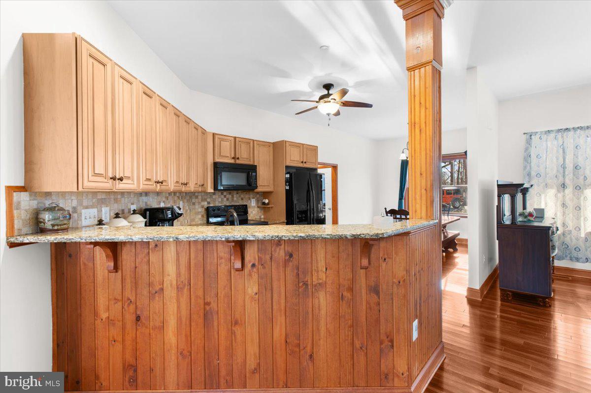 1801 Nicodemus Road New Windsor, MD 21776 - Photo 24 of 70 Kitchen
