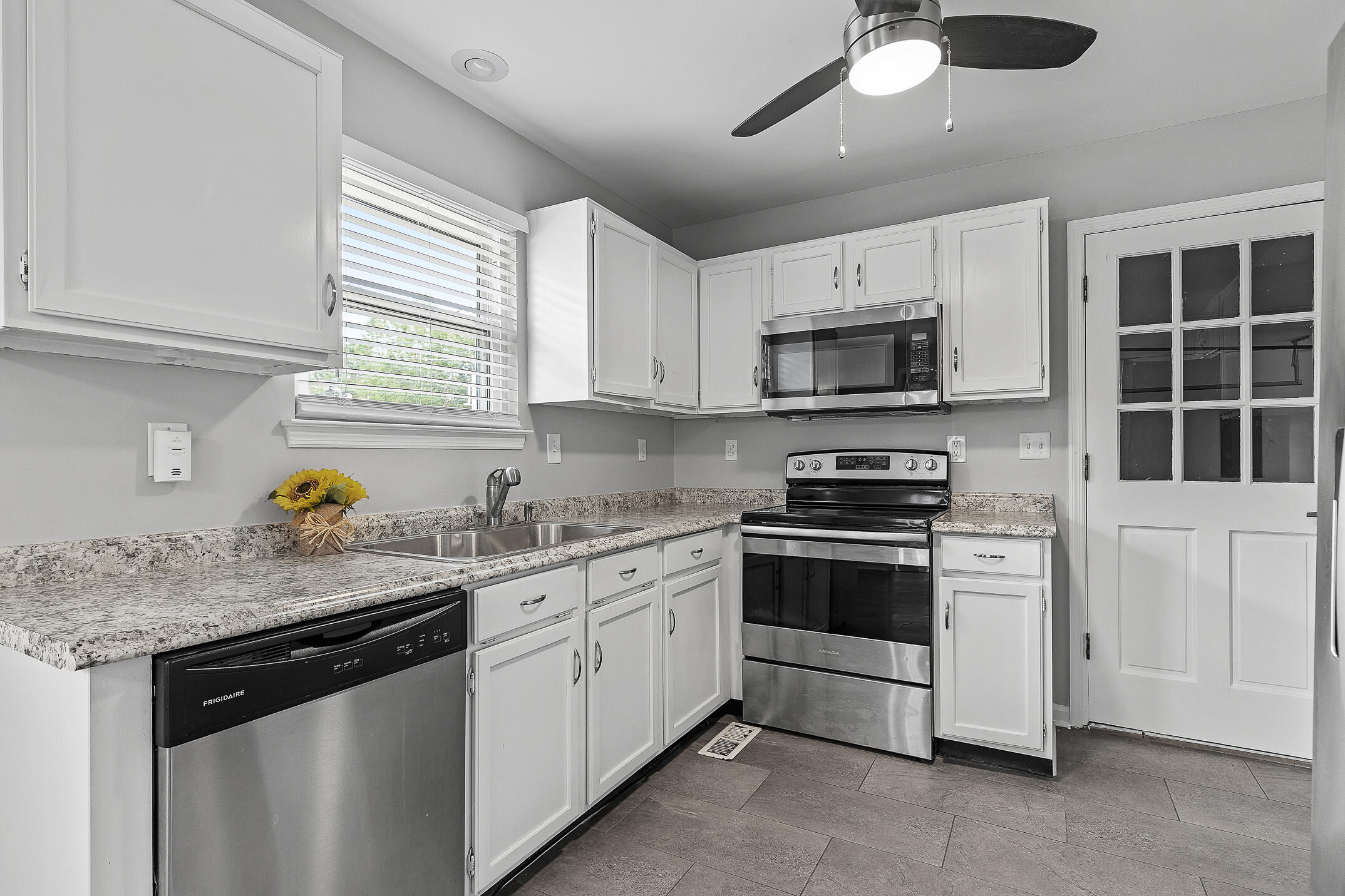 4605 Ricky Drive Chattanooga, TN 37411 - Photo 18 of 40 Ricky-17