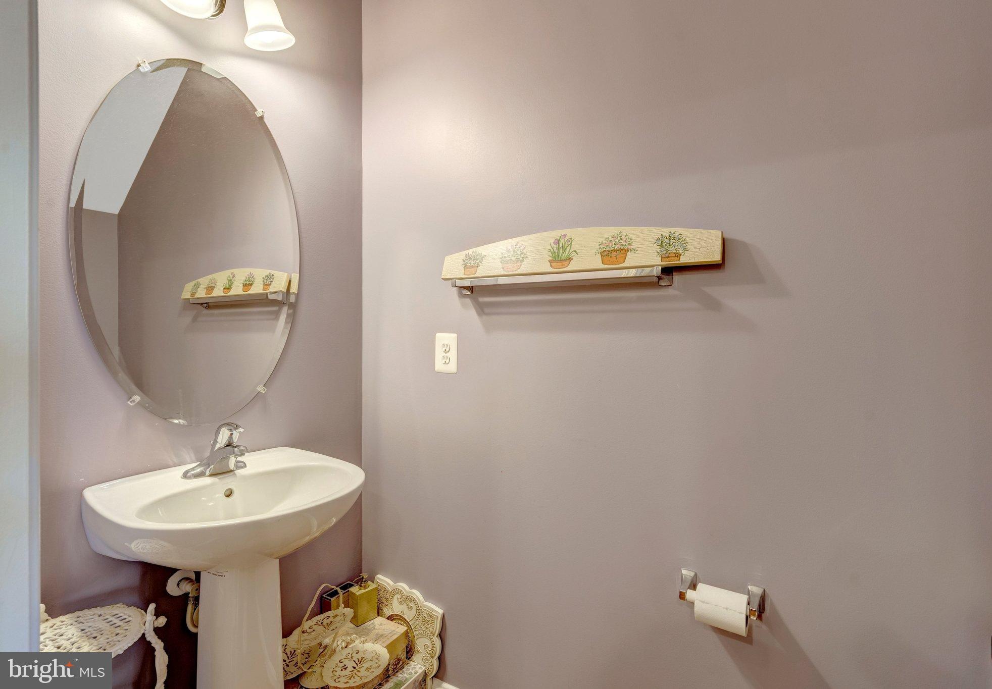 9431 Stonewall Road Manassas, VA 20110 - Photo 10 of 22