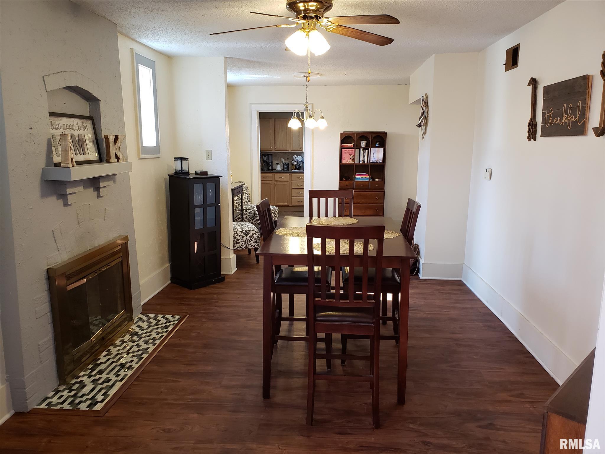 3233 South 3rd Street Springfield, IL 62703 - Photo 8 of 24