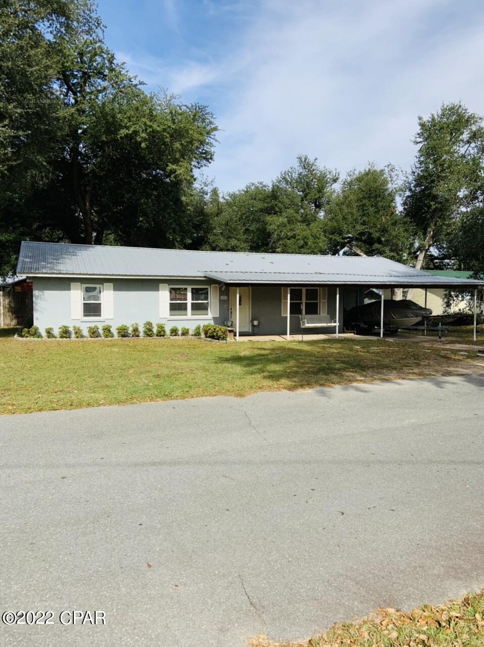 6952 Broadway Street Grand Ridge, FL 32442 - Photo 1 of 22 Gallery Image 1