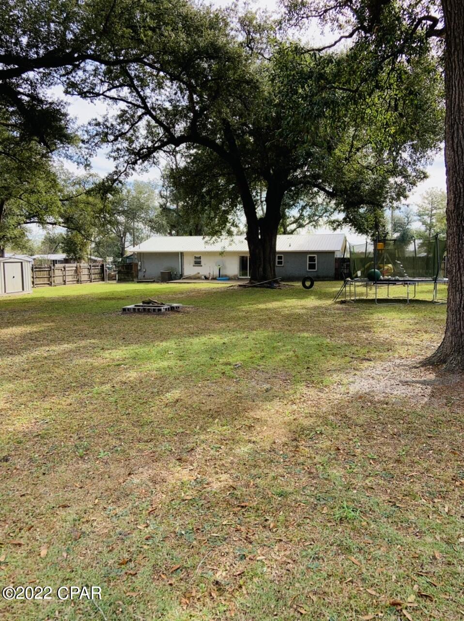 6952 Broadway Street Grand Ridge, FL 32442 - Photo 3 of 22 Gallery Image 3