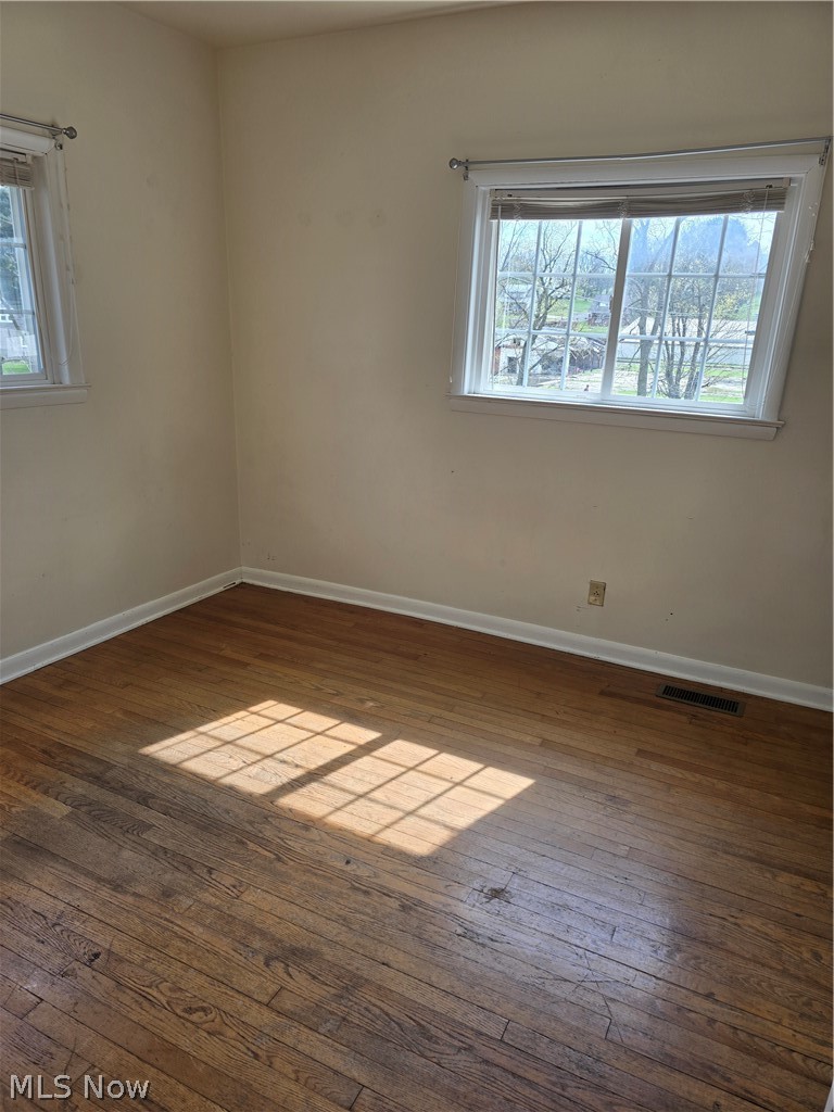 302 South Butler Street Baltic, OH 43804 - Photo 10 of 31 Main Level